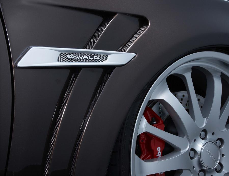  Lexus LS600h L by VIP Auto Salon 2010 года  (фото 4 из 6)
